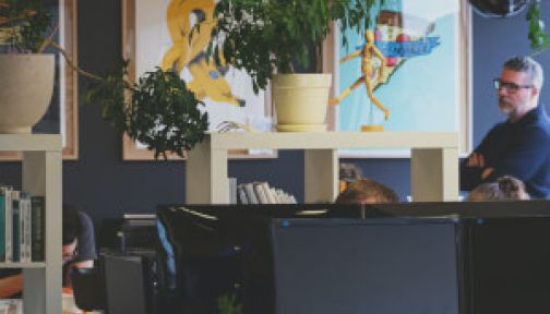 Internet Café & Reparaturen